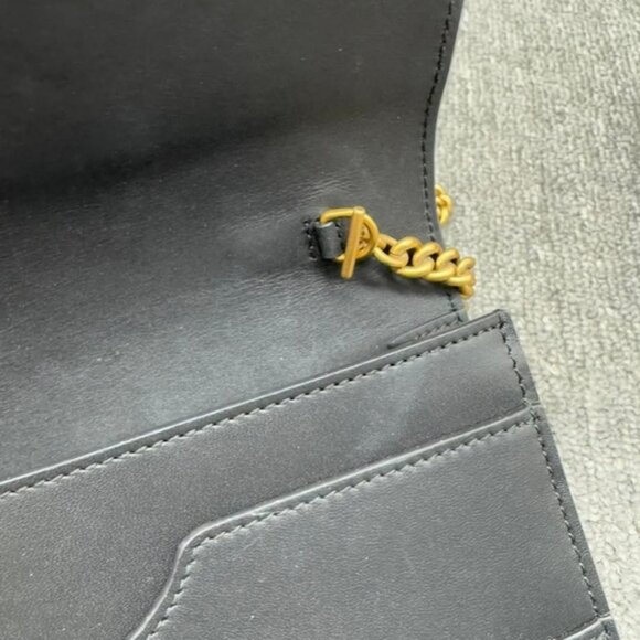 Gucci Queen Margaret Leather Wallet on Chain 530-121324 - Picture 10 of 16